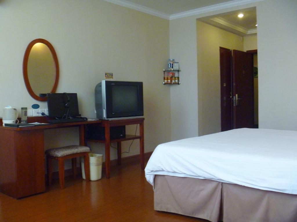 Greentree Inn Jiujiang Railway Station Business Hotel Zimmer foto
