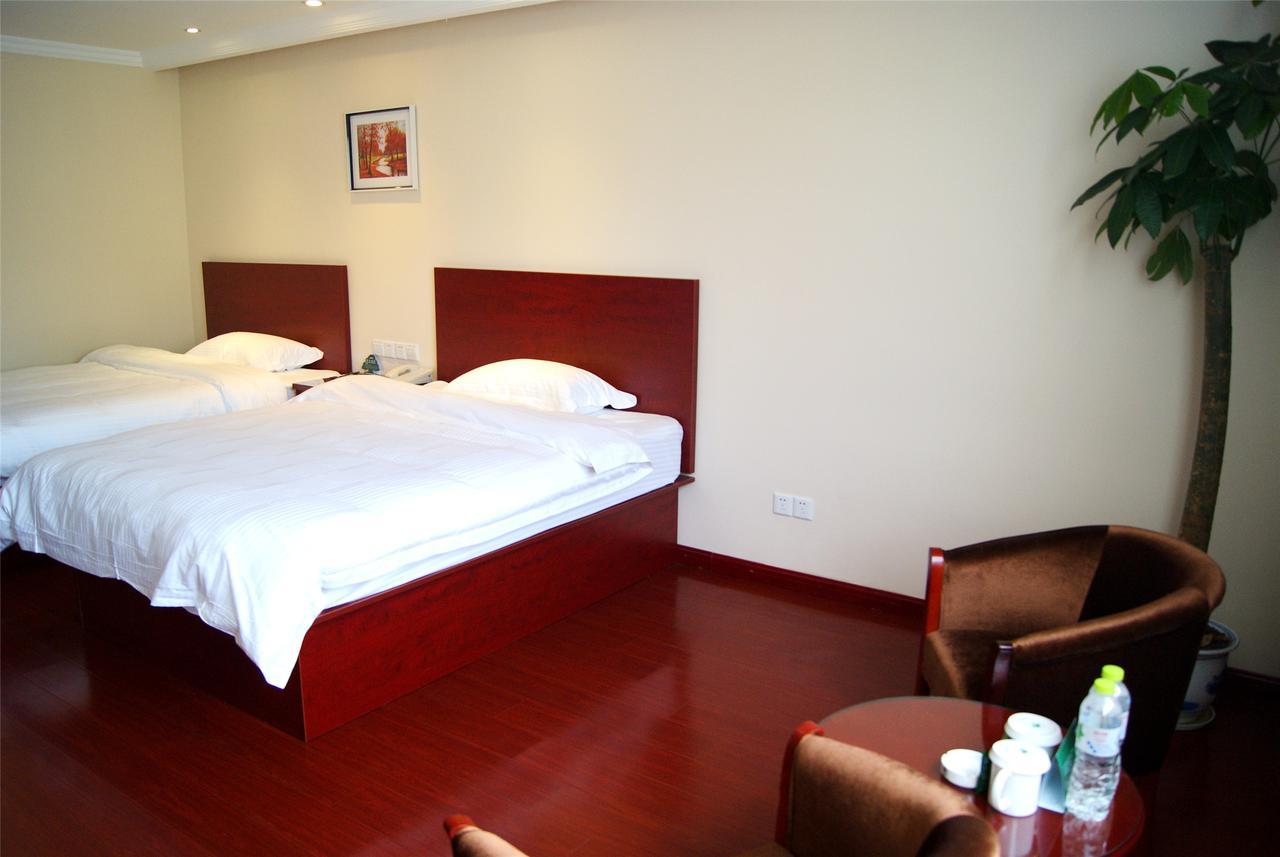 Greentree Inn Jiujiang Railway Station Business Hotel Exterior foto